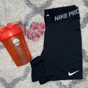 Black Nike Pro Short
